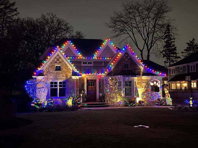 Frosty's Holiday Lighting