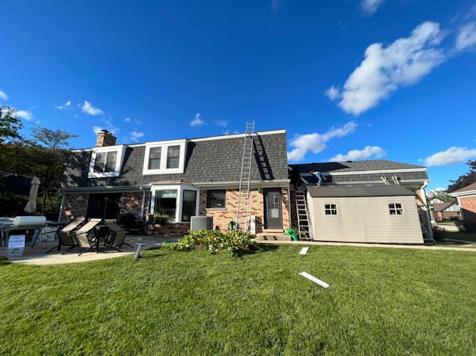 Edwin's Roofing and Gutters PLLC