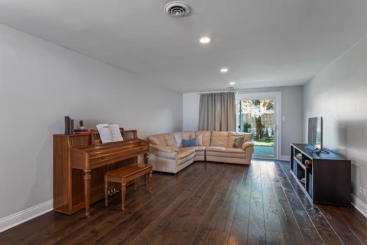 Alfa Flooring - Flooring Contractor in Chicago