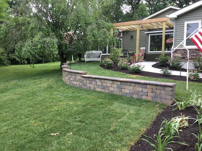Lucas Landscaping and Design Co.