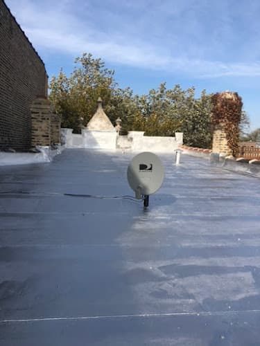 Second City Roofing & Exteriors