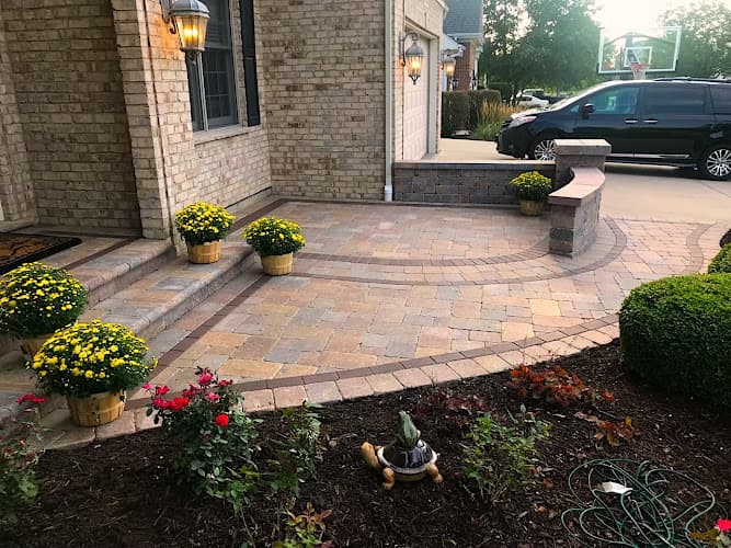 R & L Landscaping — project photo